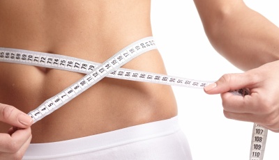 ダイエットが続かない・リバウンド経験がある女性のお腹